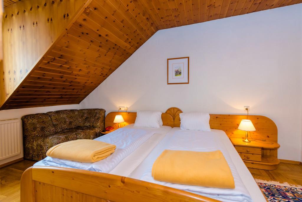 Landhotel Groggerhof Obdach Exterior photo